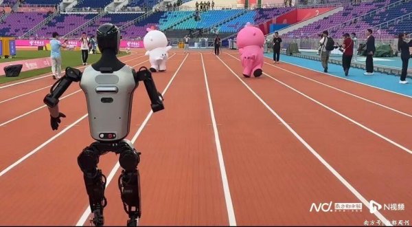 股指配资资讯网 它！全运会赛场的“抢镜员工”